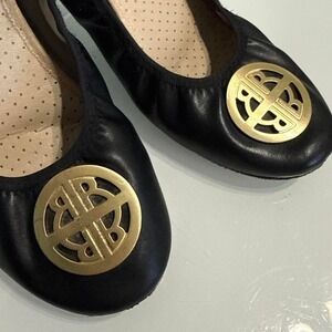 Rialto Sydney II Black Ballet Flats Gold Logo Size 9 Wide